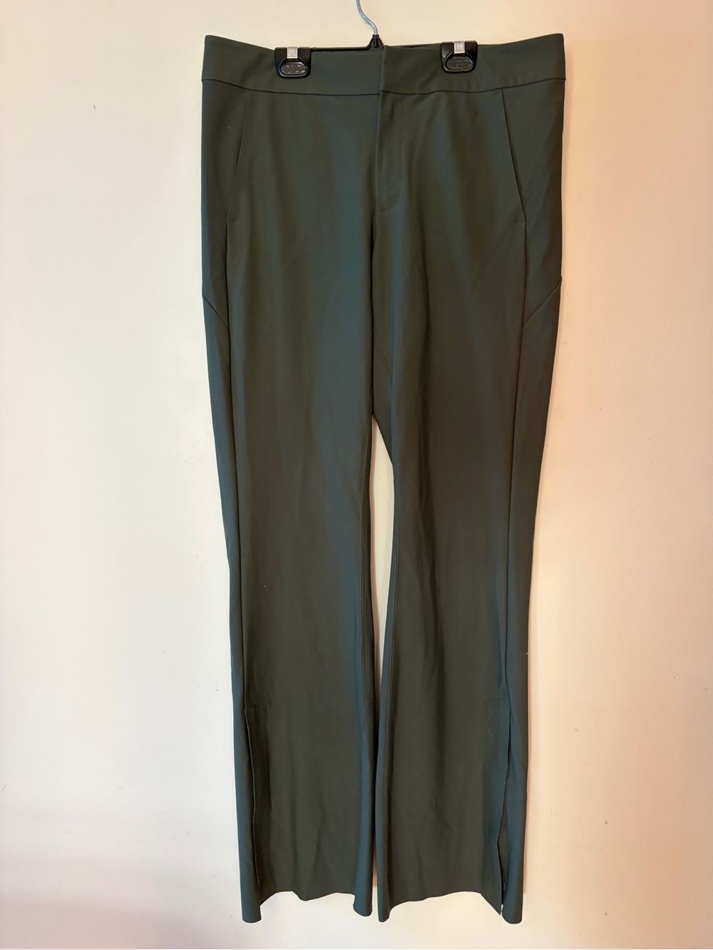 Athleta All Ways High Rise Bootcut Olive Green Travel Trousers women’s Sz 14